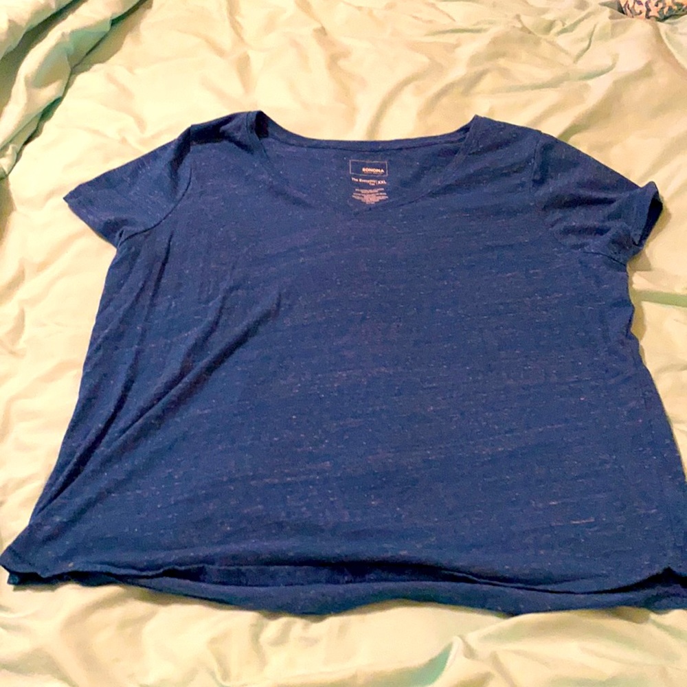 Women’s blue everyday tee